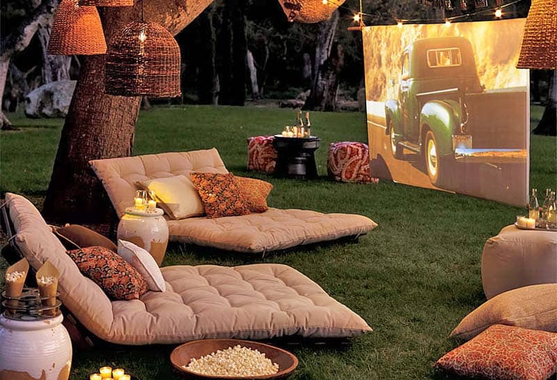 20 Cool Backyard Theaters For, Outdoor Home Theater Ideas