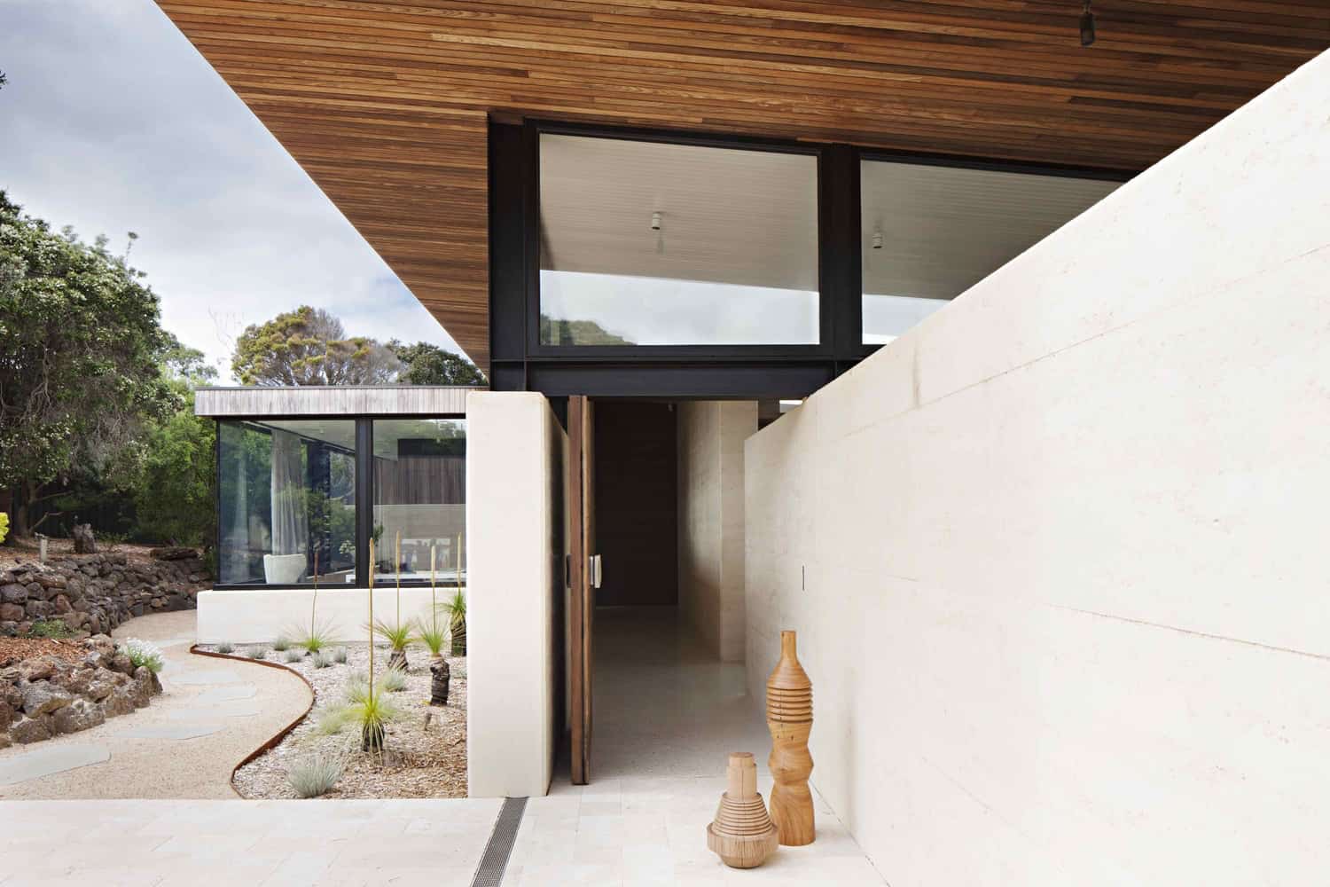 Modern Coastal Home-Robson Rak Architects-13-1 Kindesign