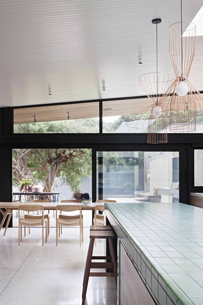 Modern Coastal Home-Robson Rak Architects-25-1 Kindesign