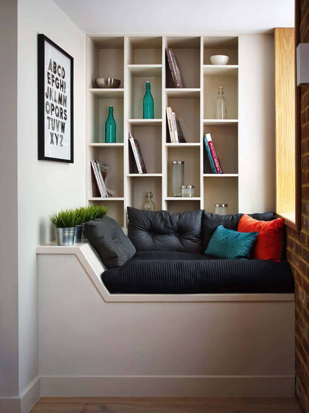 Cozy Reading Nooks For Lounging-07-1 Kindesign