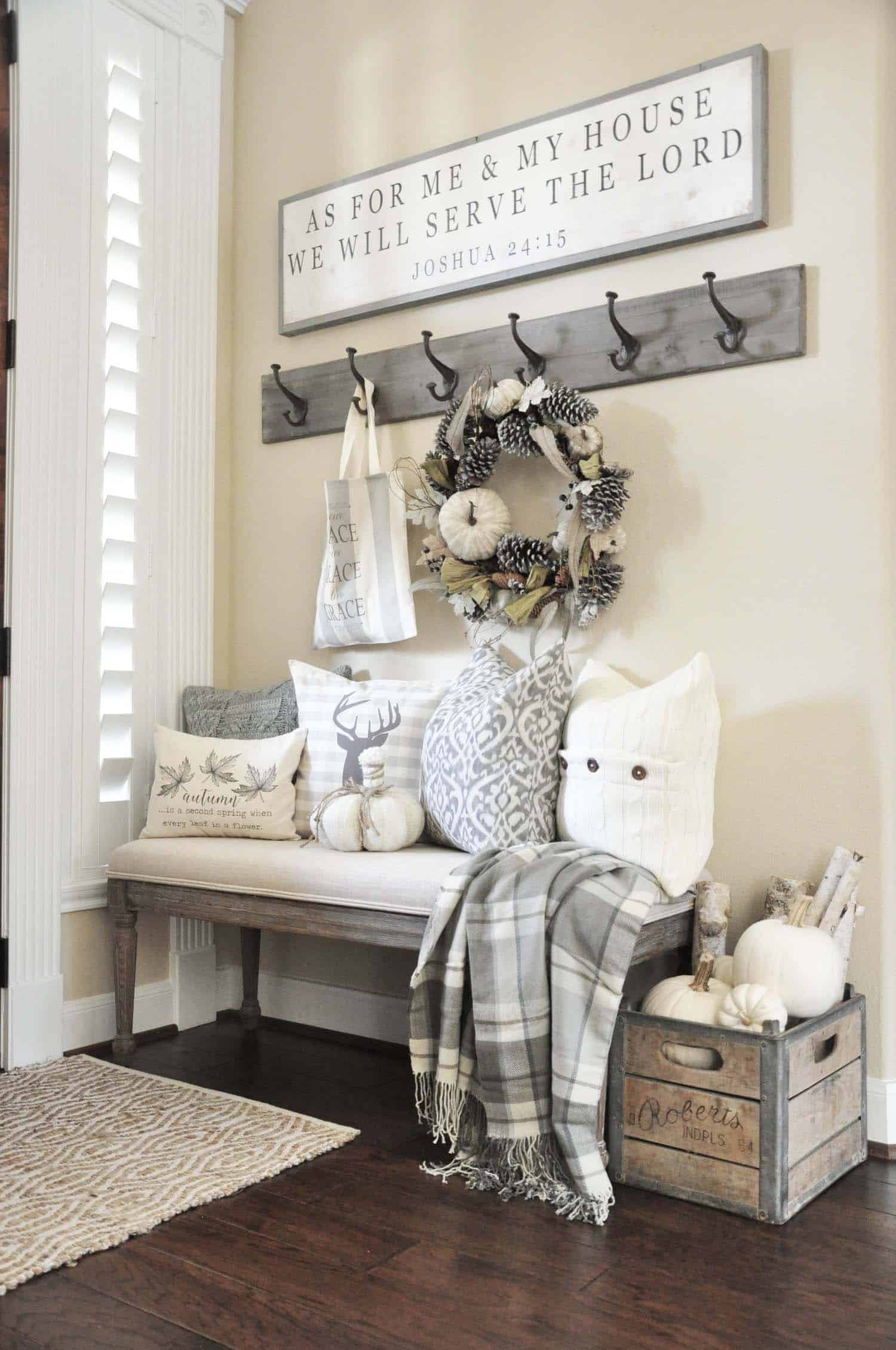 Fall-Inspired Entryway Decorating Ideas-10-1 Kindesign