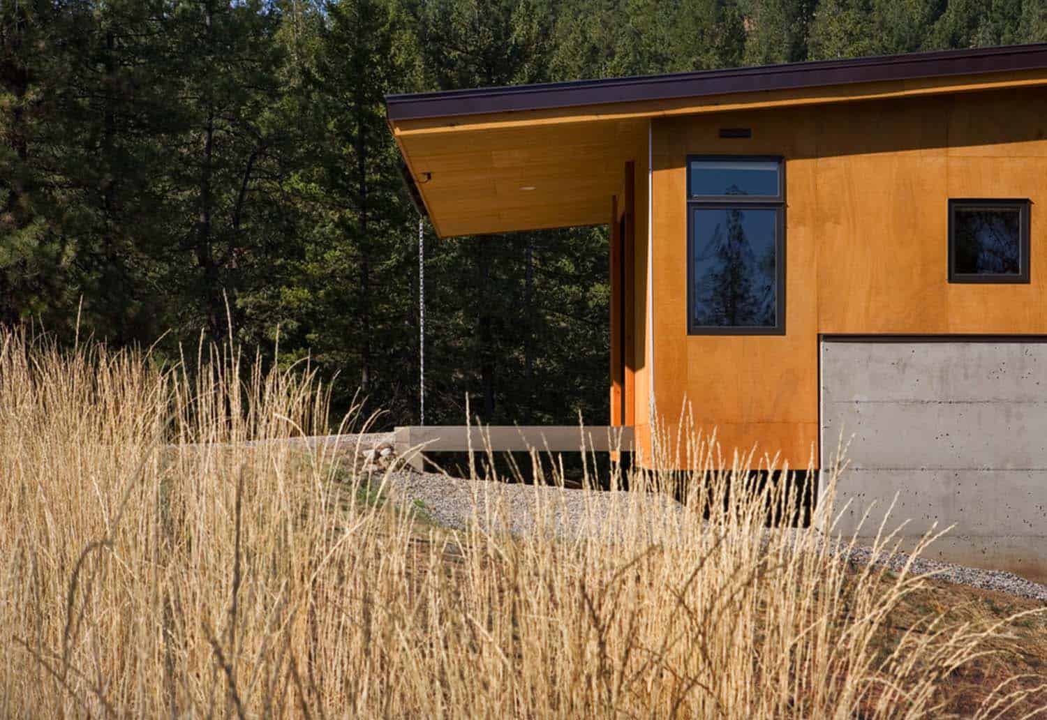 Natural Modern Forest Cabin-Prentiss Balance Wickline Architects-16-1 Kindesign