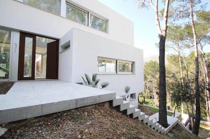 Sleek Modern Dwelling-Miquel Lacomba Architects-08-1 Kindesign
