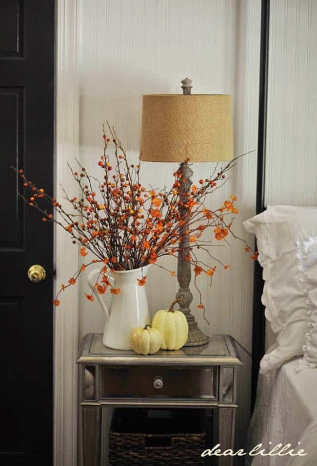 Cozy Fall-Inspired Bedrooms-10-1 Kindesign