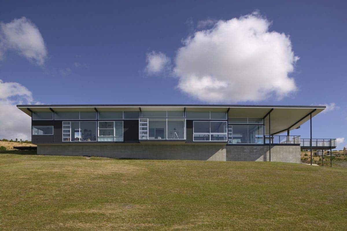 Modern Beach House-Bossley Architects-03-1 Kindesign