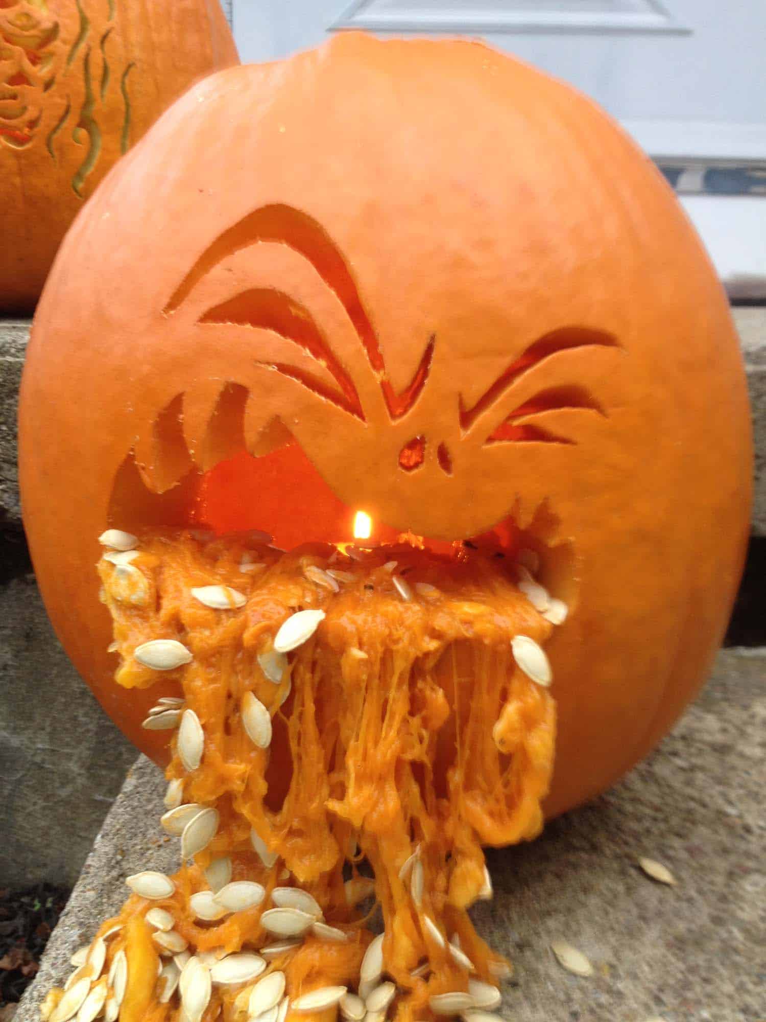 Creative Halloween Pumpkin Carving Ideas-22-1 Kindesign