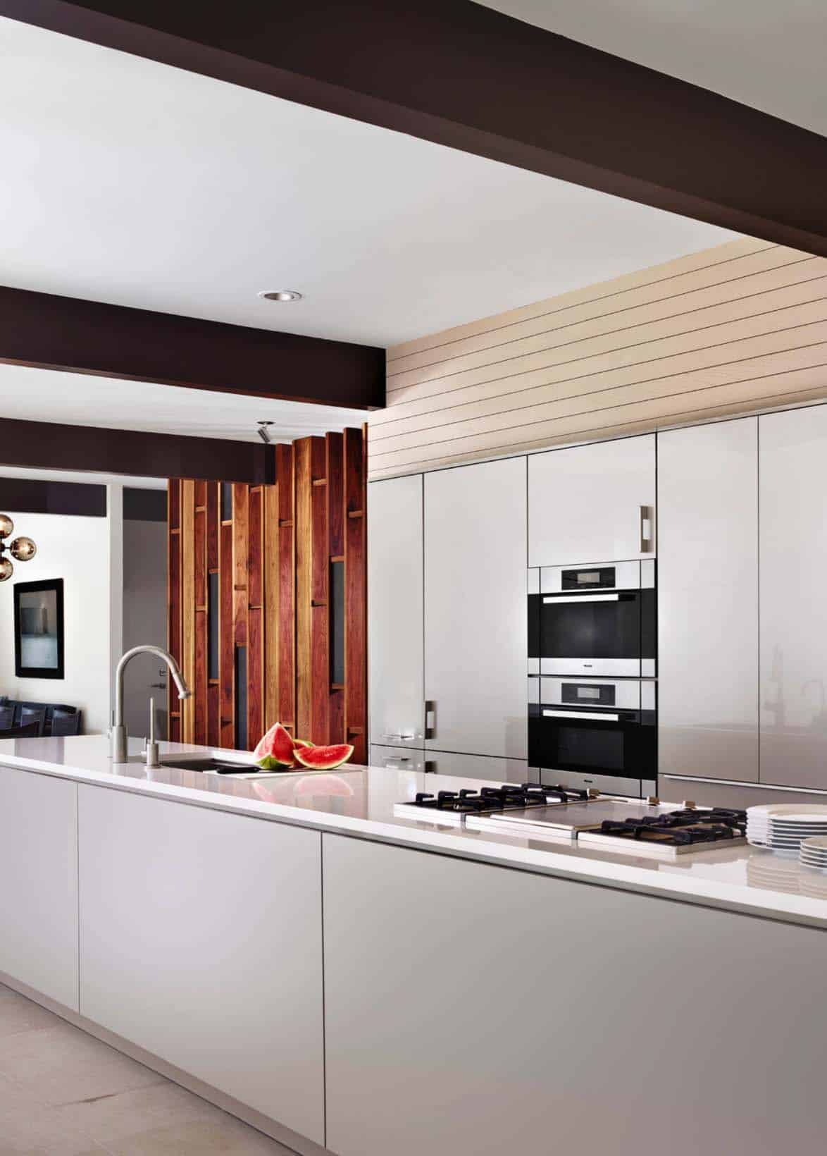 Mid-Century Modern Home Remodel-Webber Studio-08-1 Kindesign