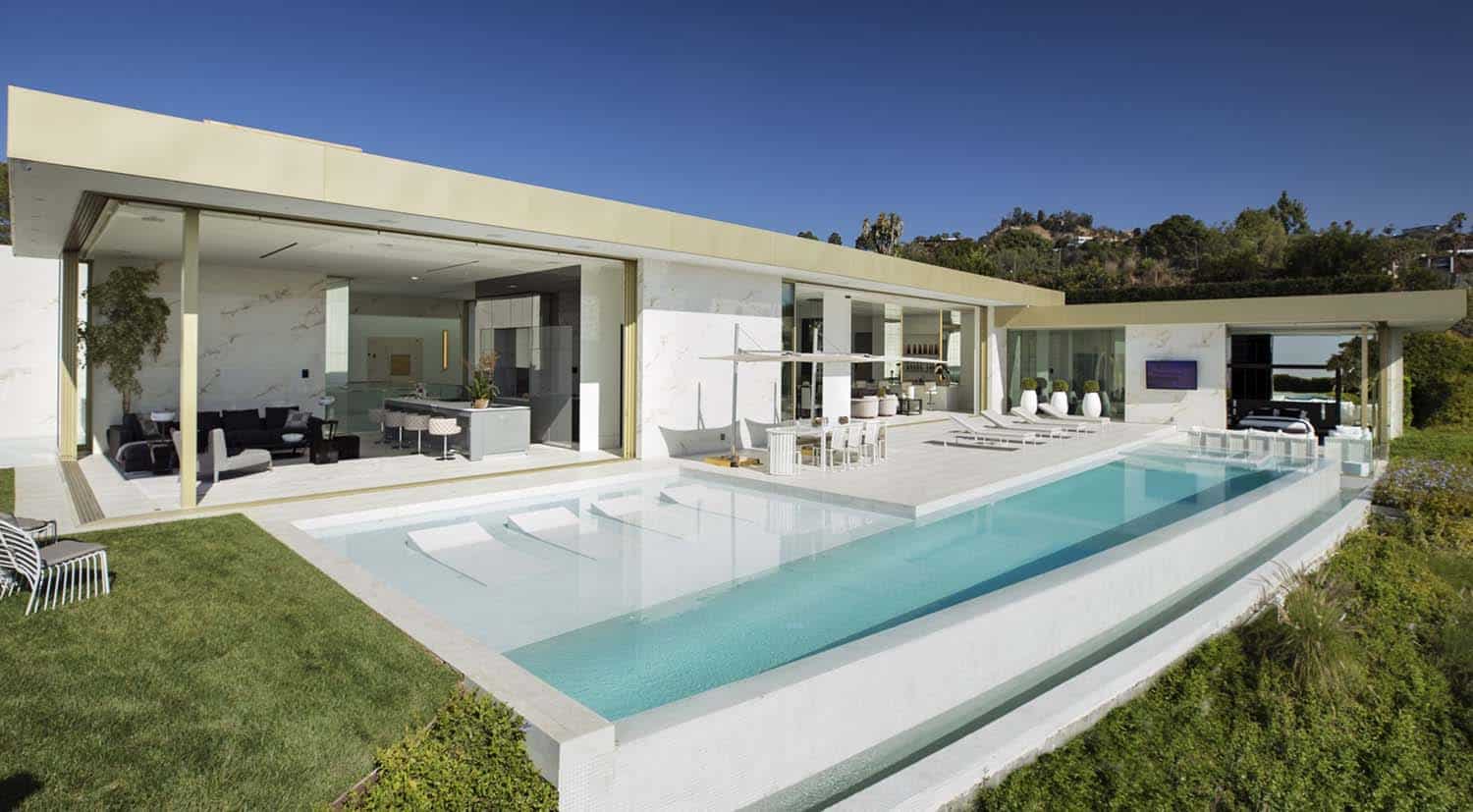 Luxury Modern Mansion-McClean Design-09-1 Kindesign