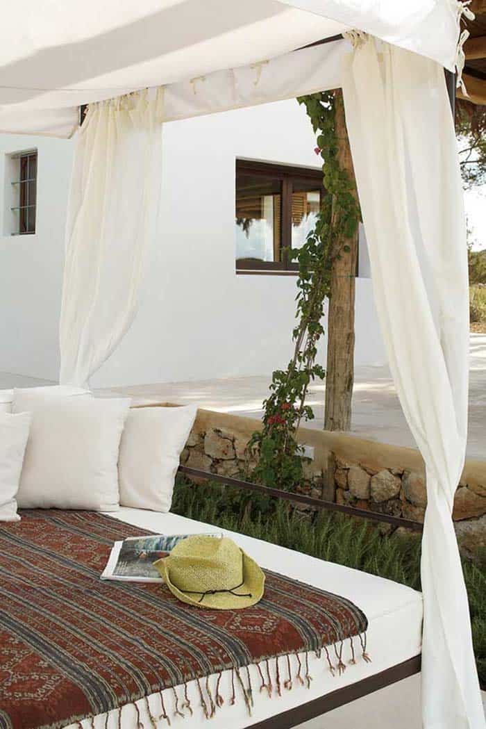 Luxury Seaside Villa Oasis-06-1 Kindesign