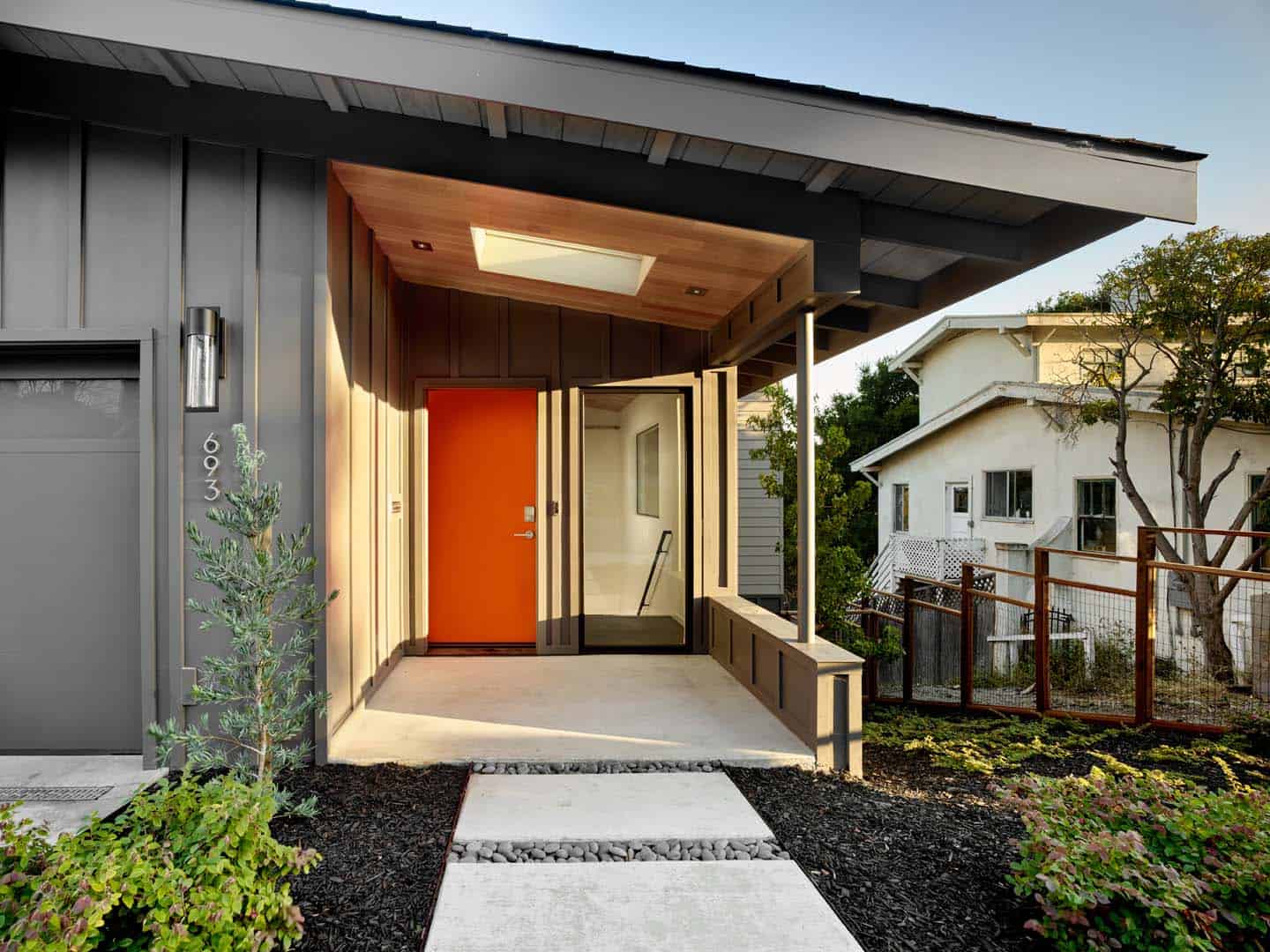  Midcentury-Inspired Home-Knock Architecture and Design-01-1 Kindesign
