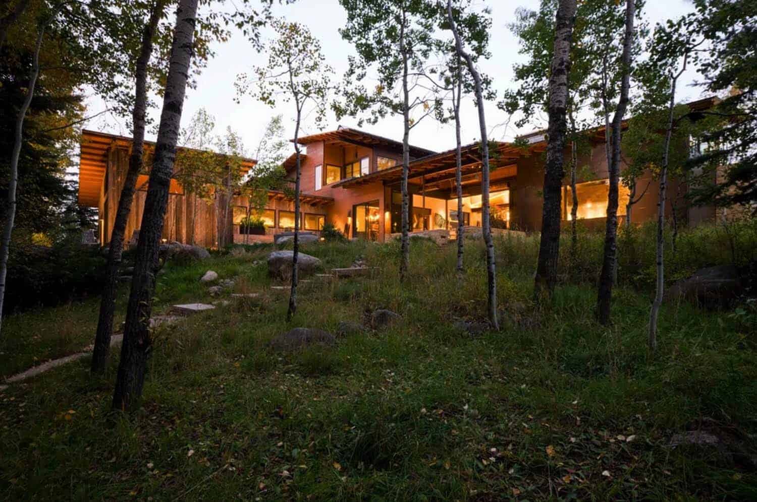 Eco-Friendly Ranch Home-Krueger Architecture-20-1 Kindesign