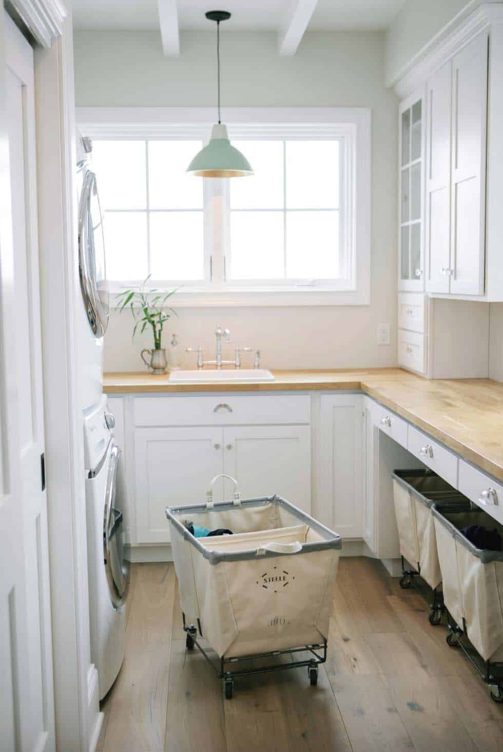 Functional-Stylish Small Laundry Rooms-04-1 Kindesign