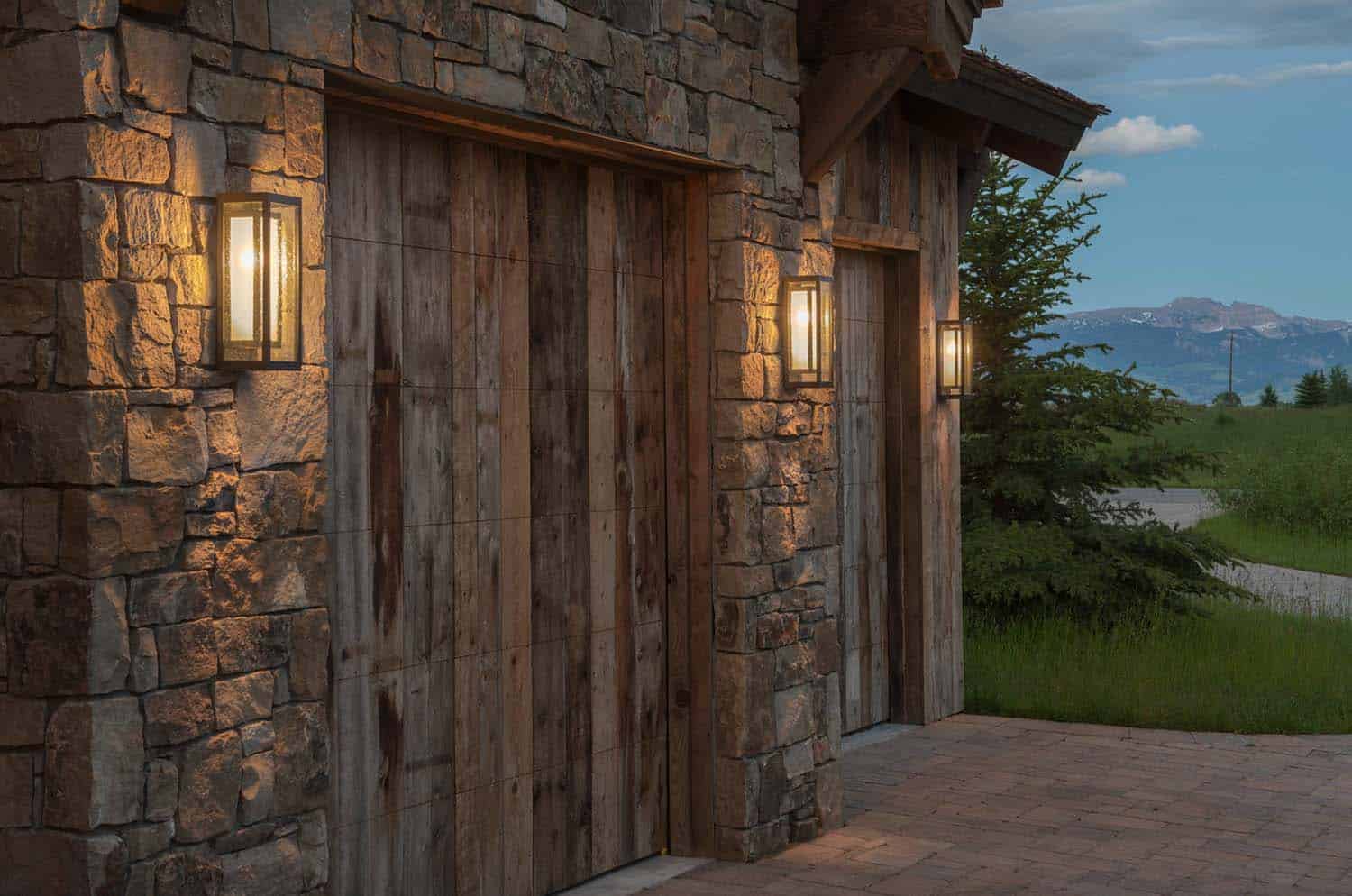 Timber Frame Home Mountain Retreat-04-1 Kindesign