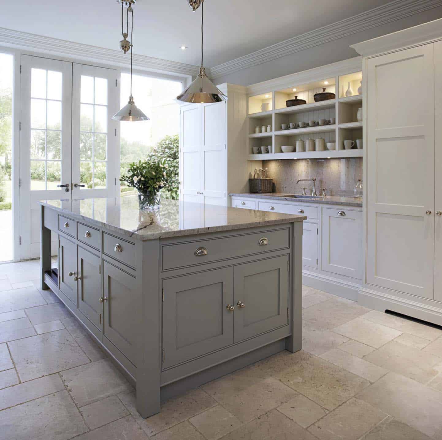 30 Beautiful And Inspiring Light Filled Kitchens With White