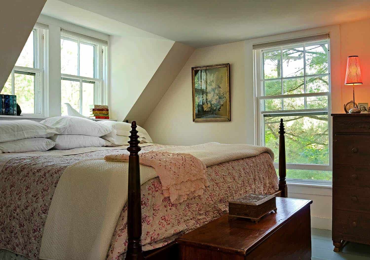 traditional-bedroom