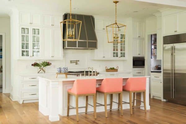 featured posts image for Take a glimpse inside this airy Minnesota home with fresh pops of color