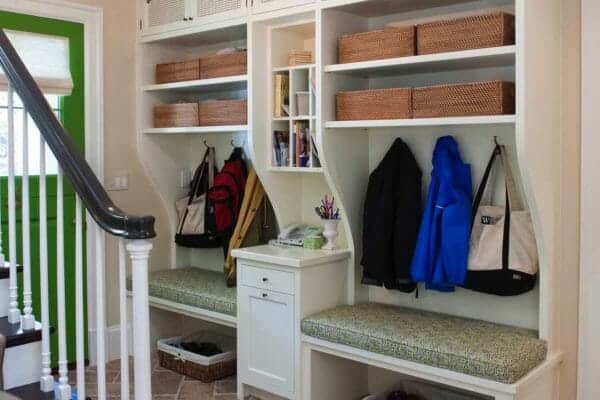 featured posts image for 30+ Fantastic mudroom ideas offering amazing storage solutions