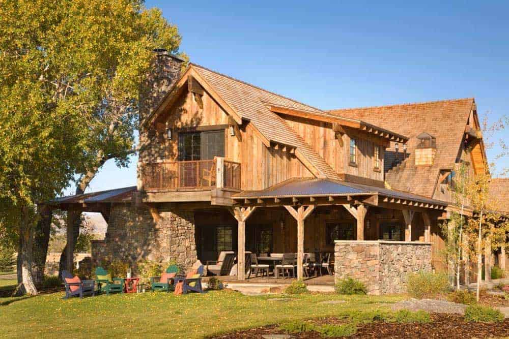 ranch-rustic-exterior