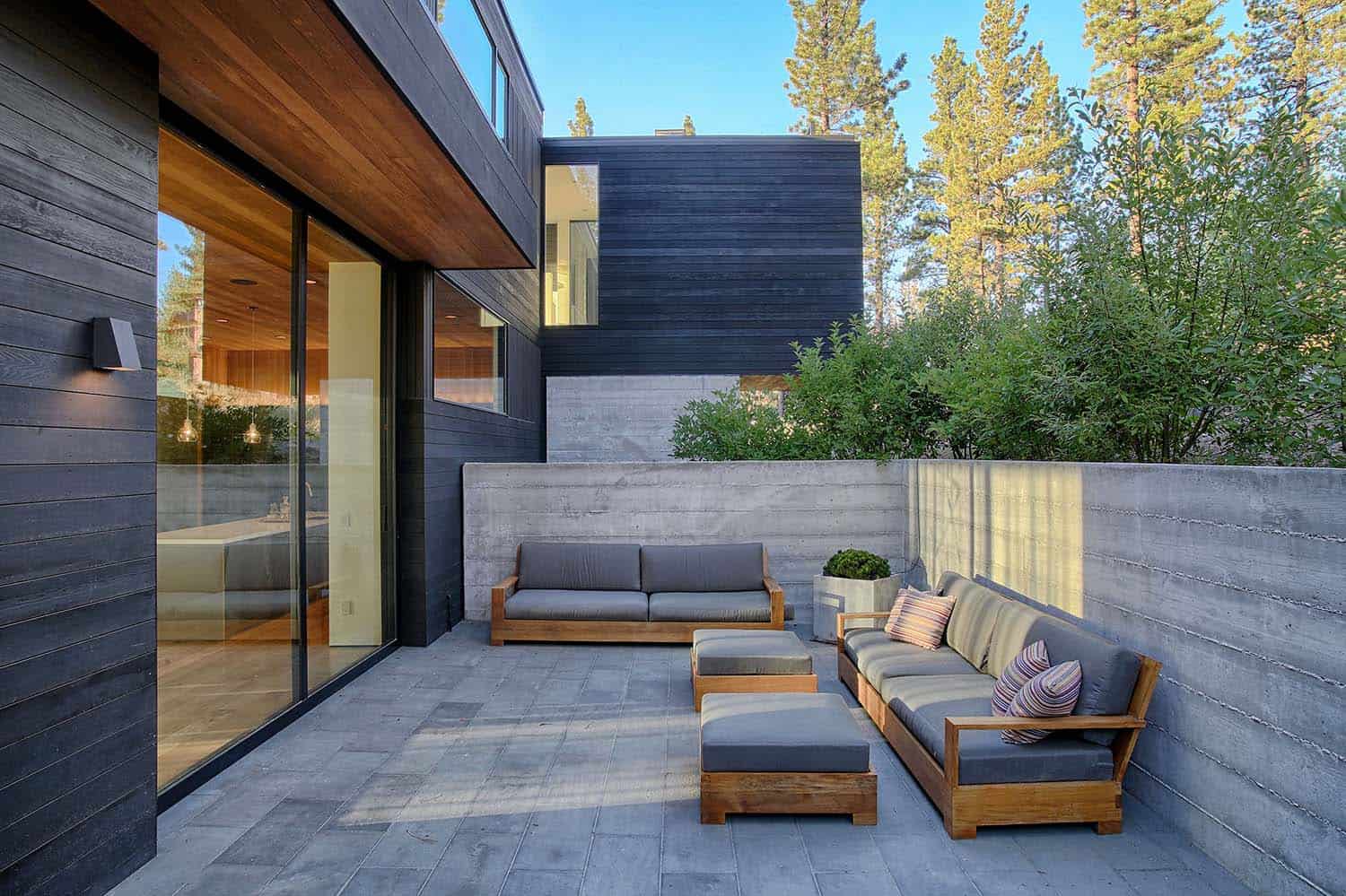 mountain-home-patio