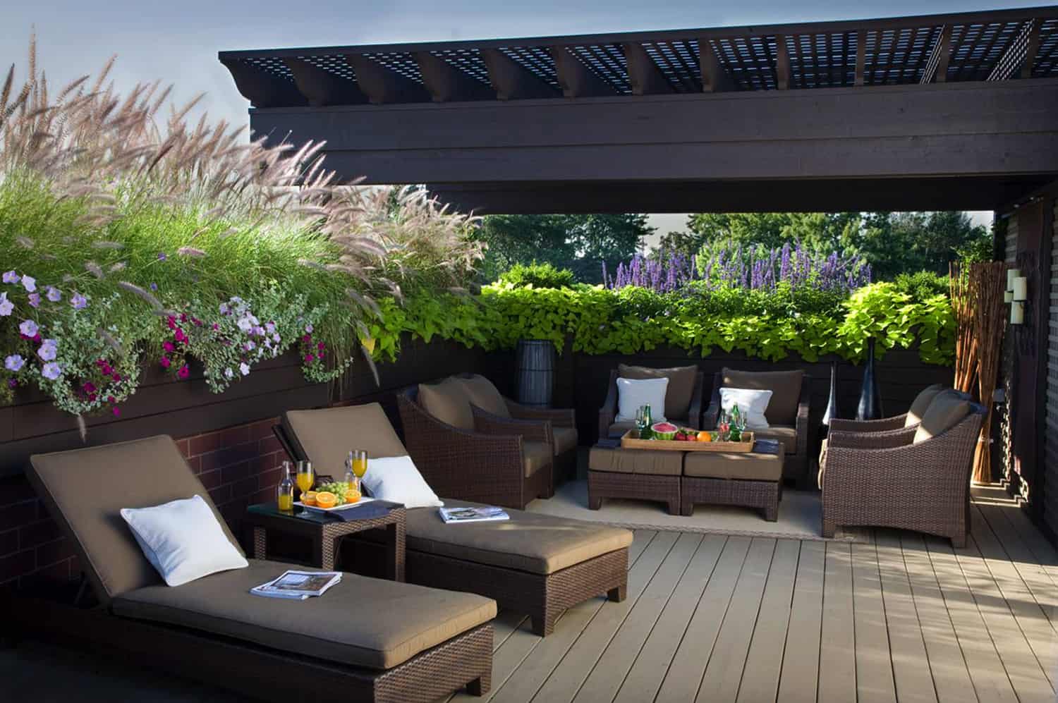 roof-top-deck-with-a-pergola