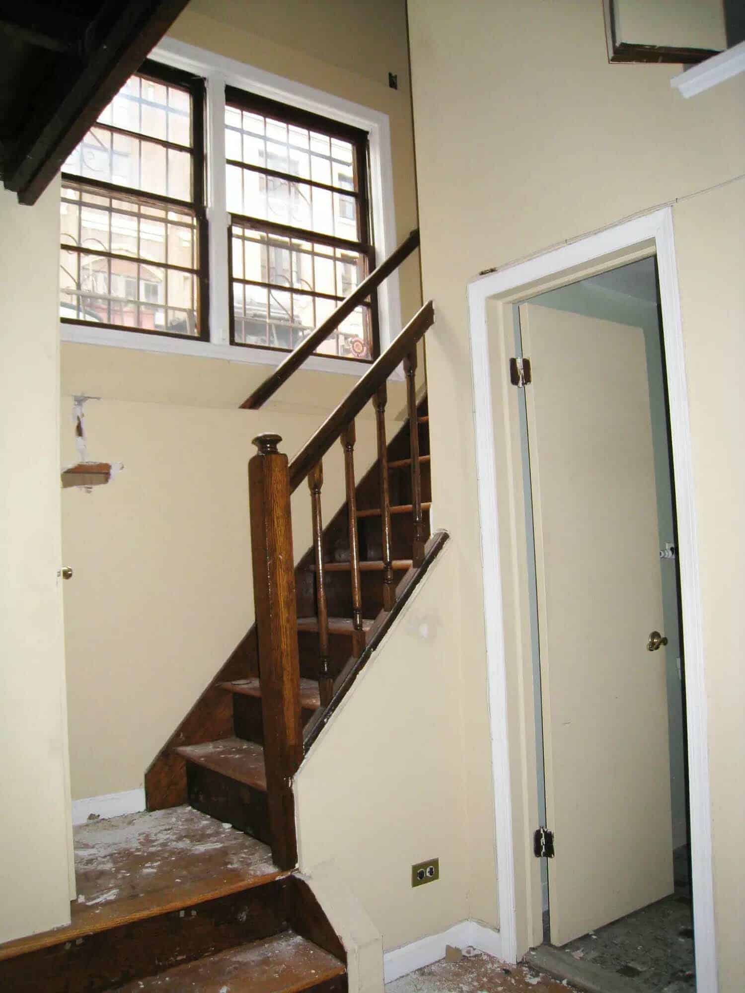 modern-loft-before-renovation