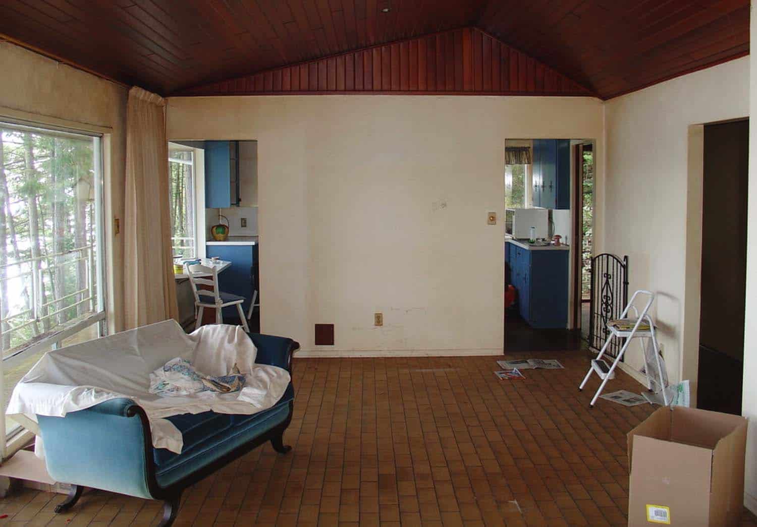 living-room-before-remodel