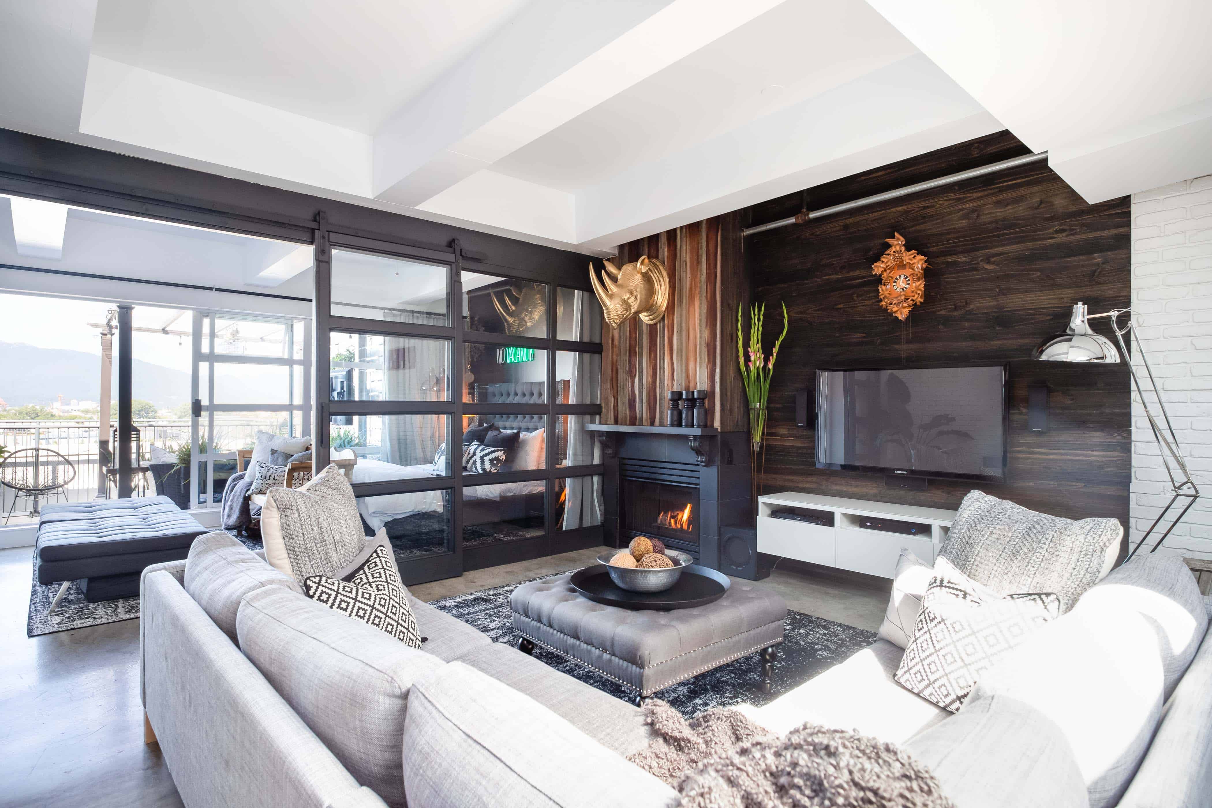 penthouse-loft-living-room