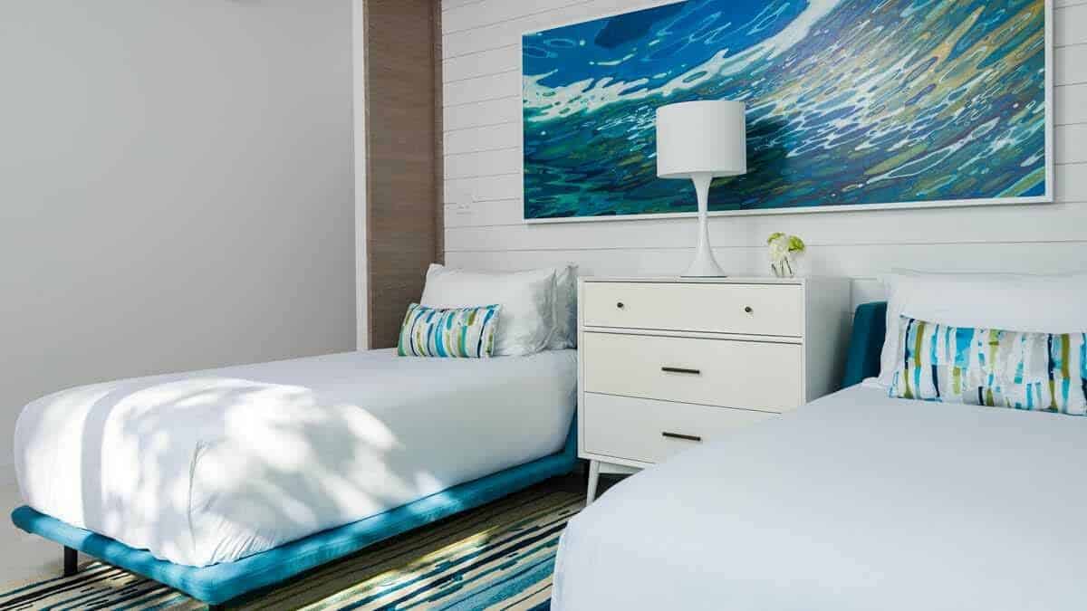 oceanfront-villa-bedroom
