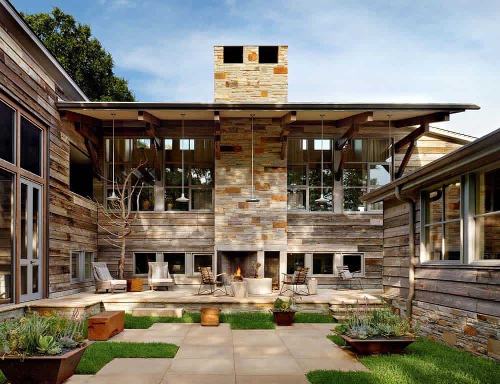 modern-barn-inspired-home-exterior