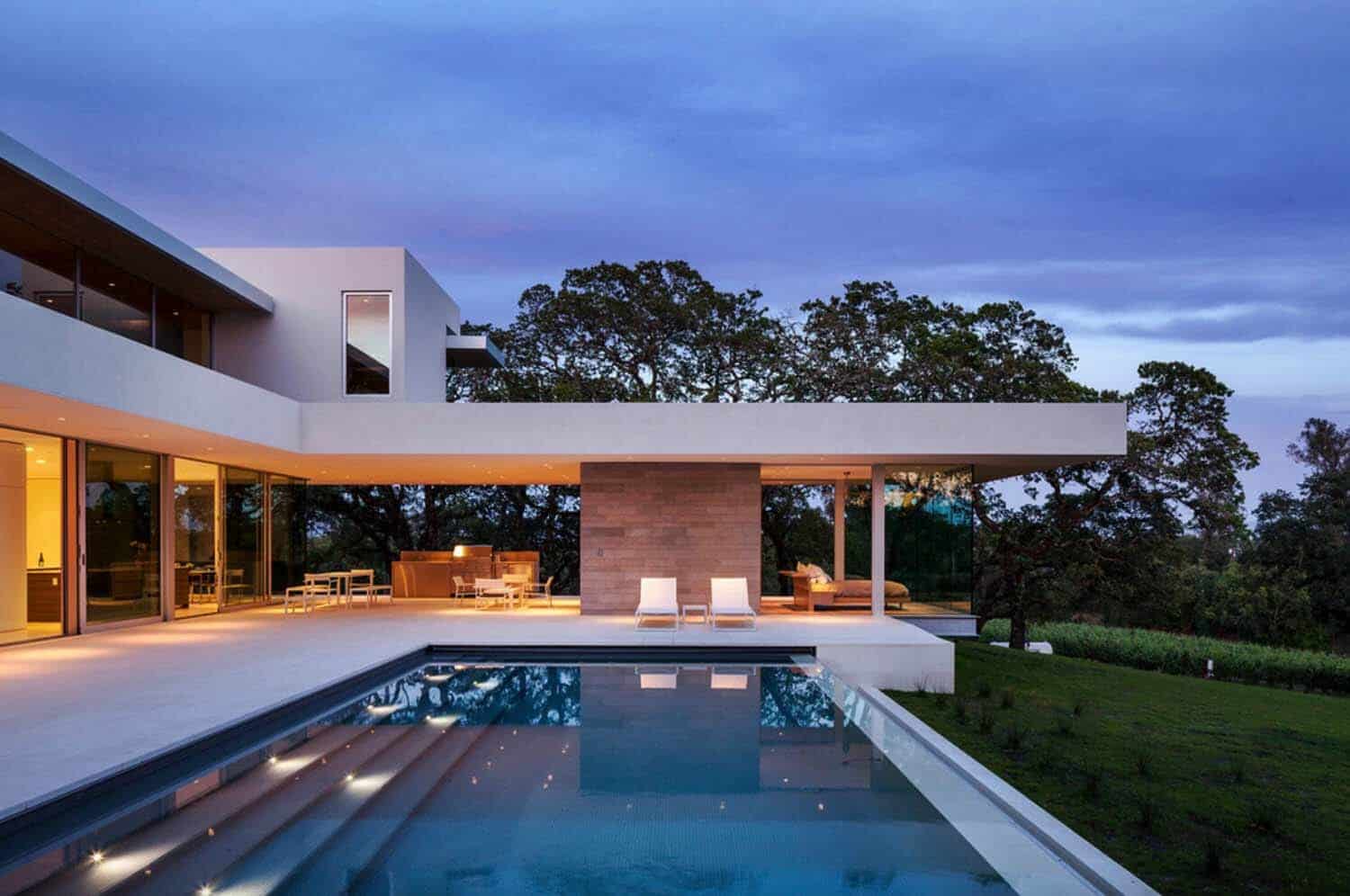vineyards-residence-modern-pool