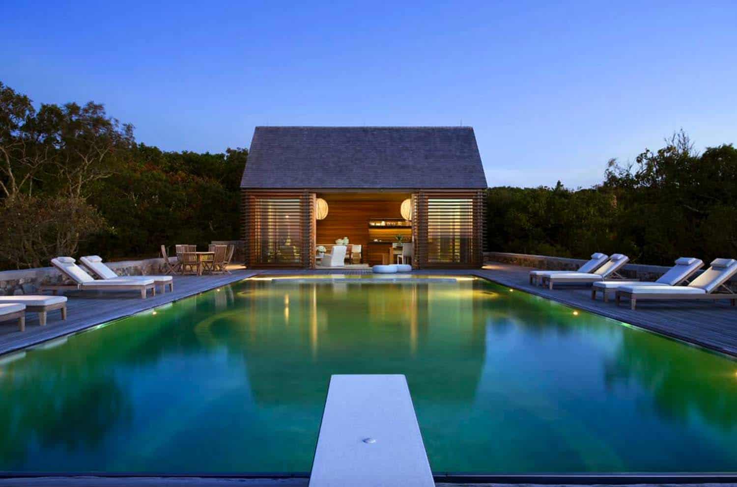 beach-style-pool
