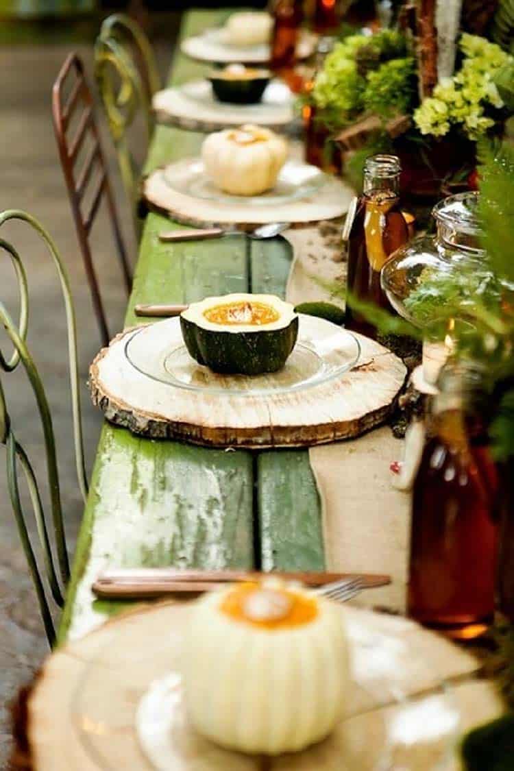 rustic-fall-decorated-outdoor-table