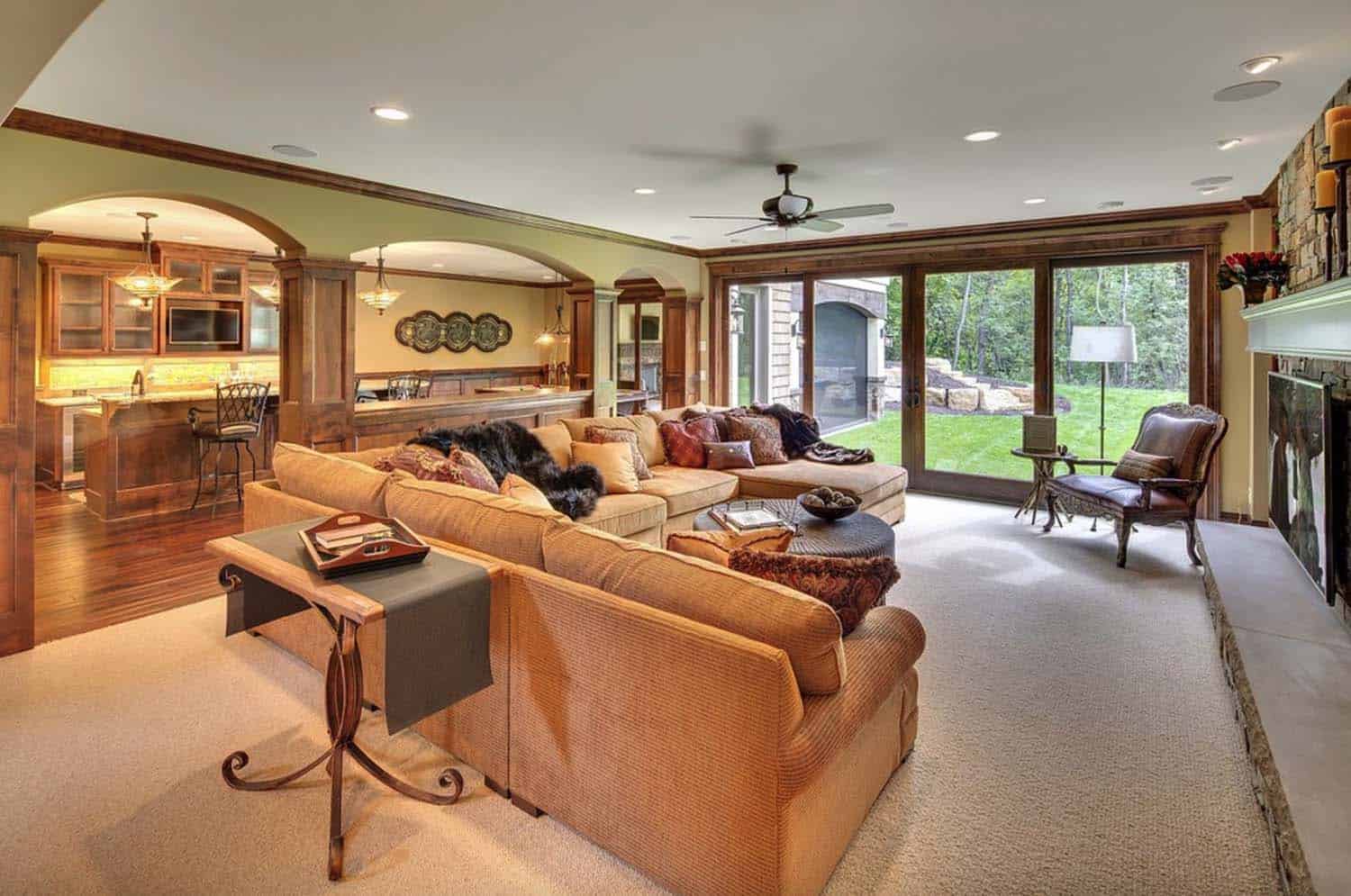 transitional-family-room