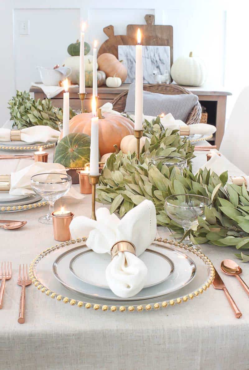 beautiful-thanksgiving-table-centerpiece