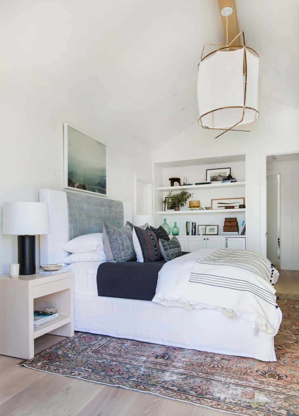 cape-cod-transitional-bedroom