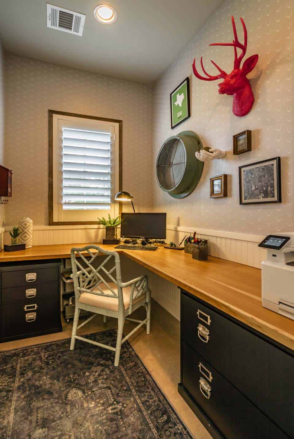 farmhouse-style-home-office