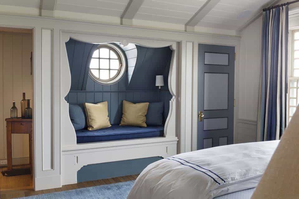 beach-house-bedroom