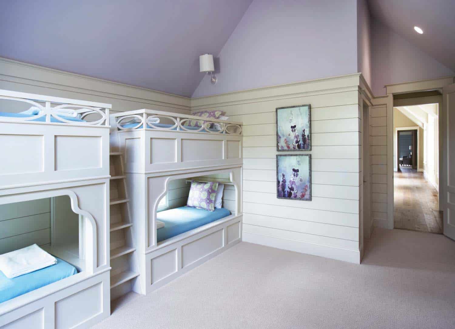 waterfront-house-traditional-kids-bunk-bedroom