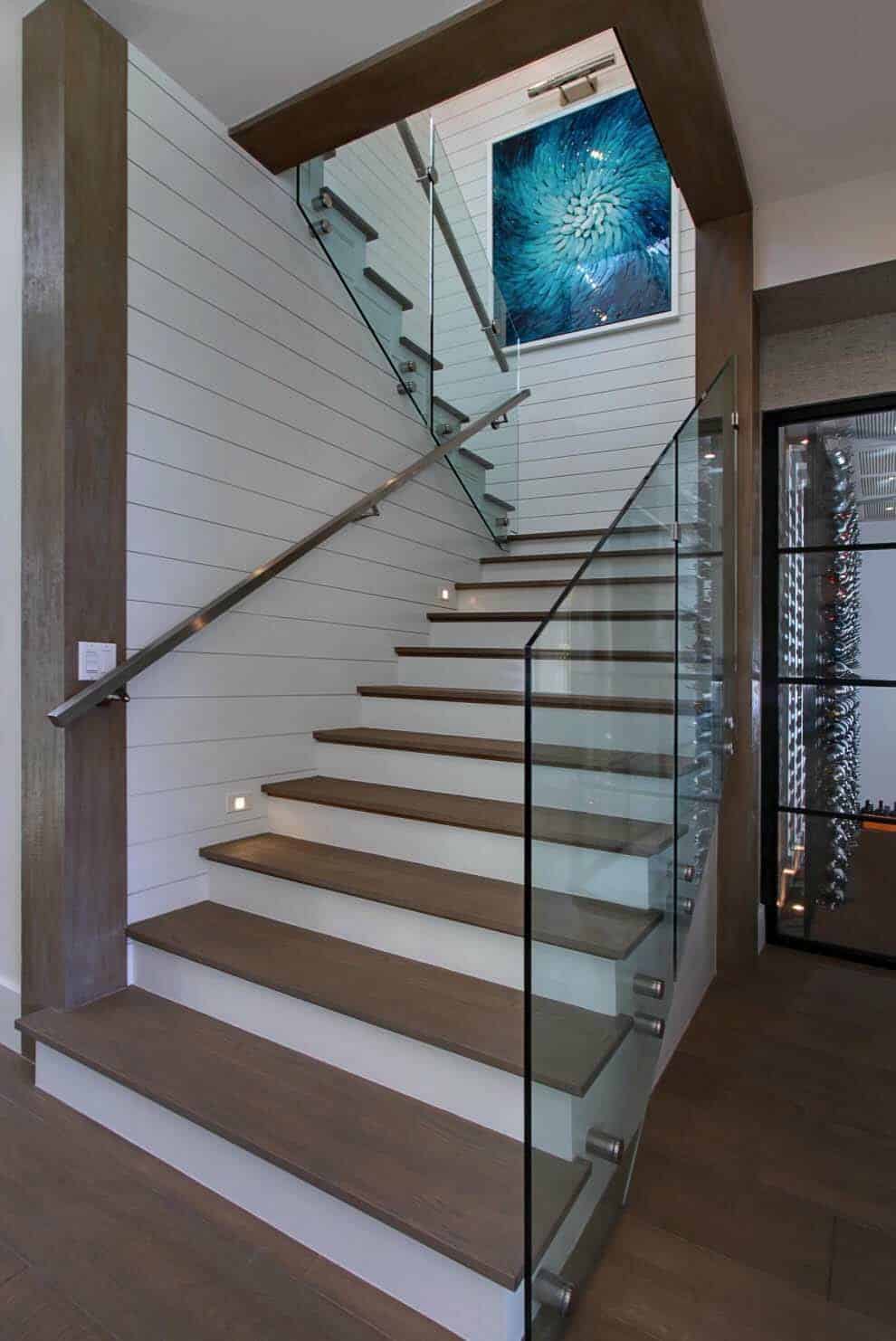 coastal-style-staircase