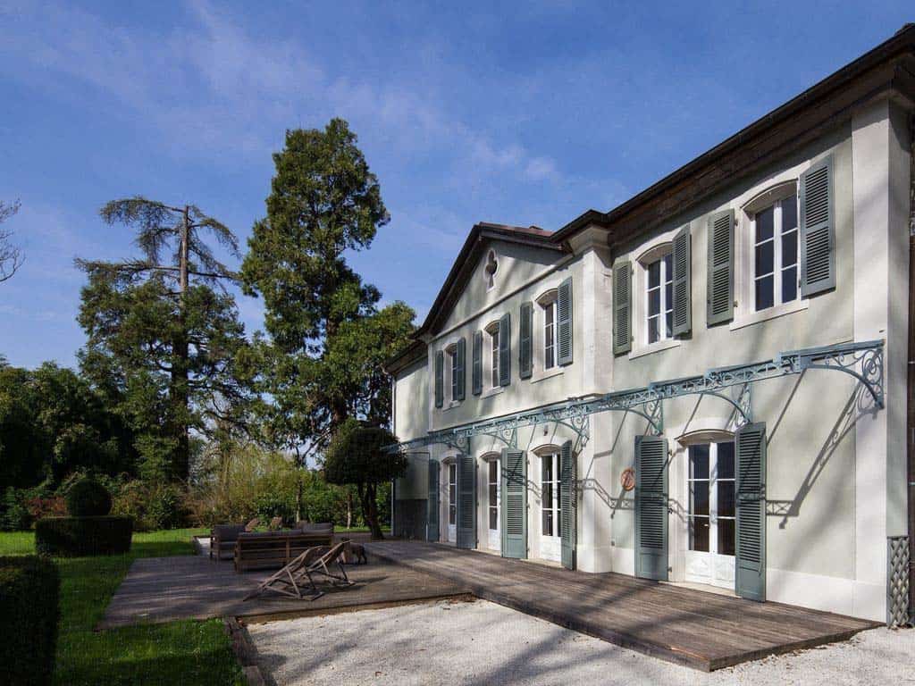 maison-bambou-french-villa-exterior