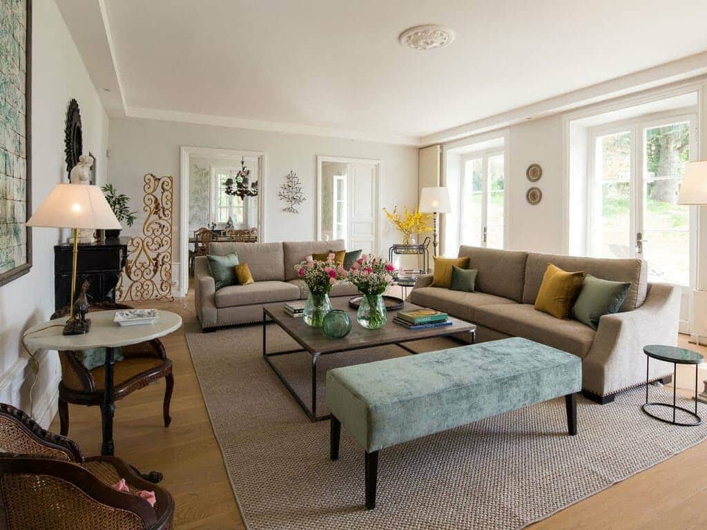 maison-bambou-french-villa-living-room