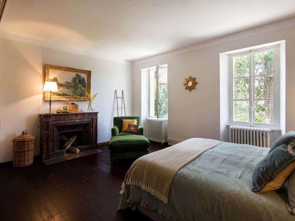 maison-bambou-french-villa-bedroom