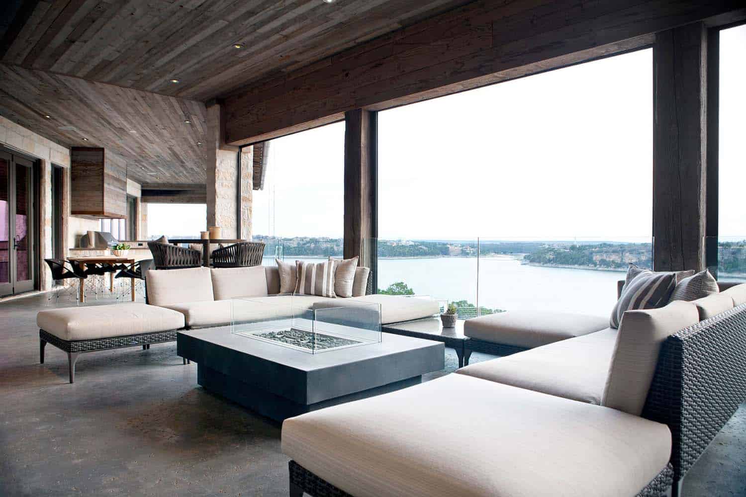 contemporary-outdoor-living-room