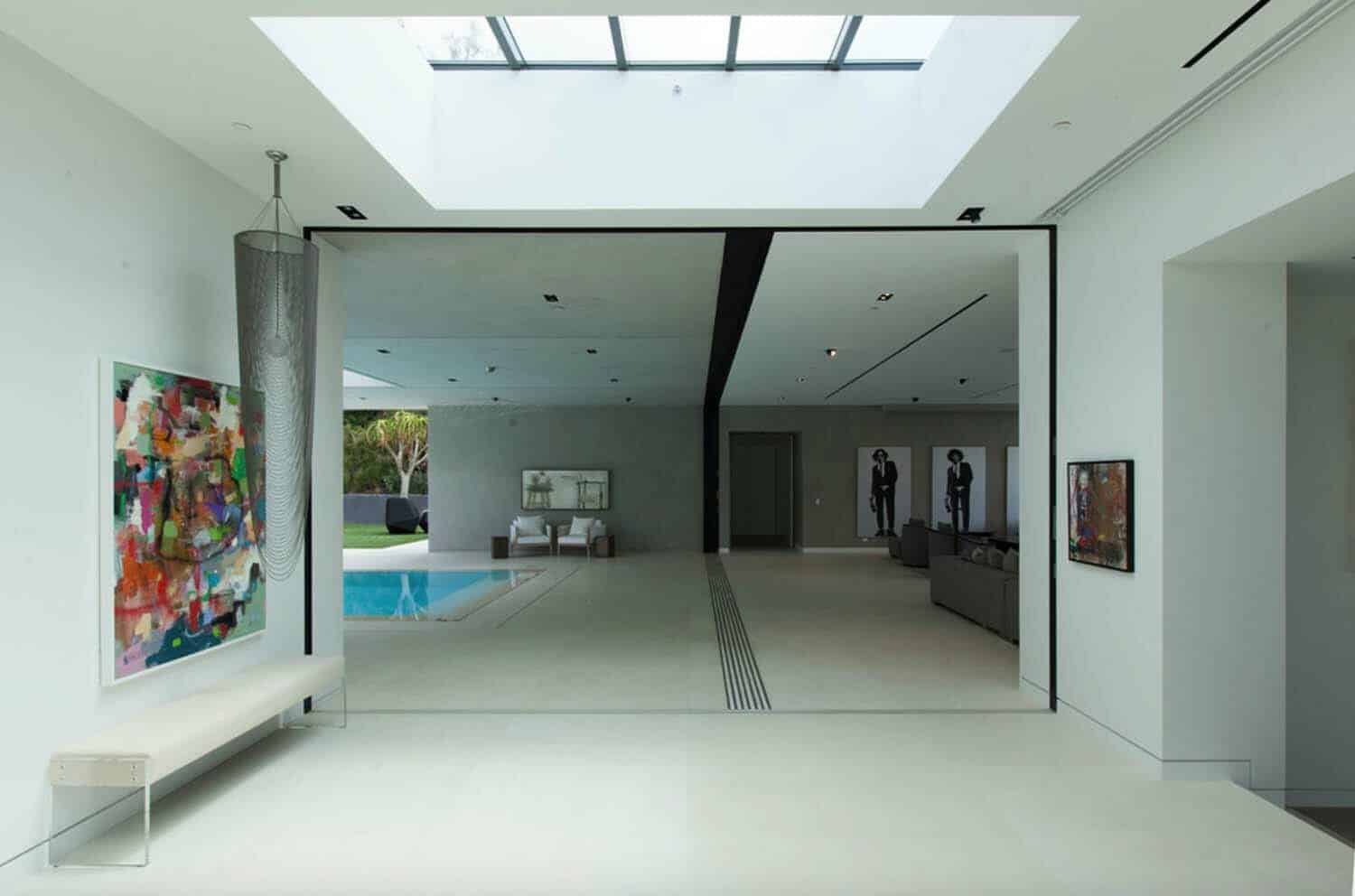 contemporary-hall