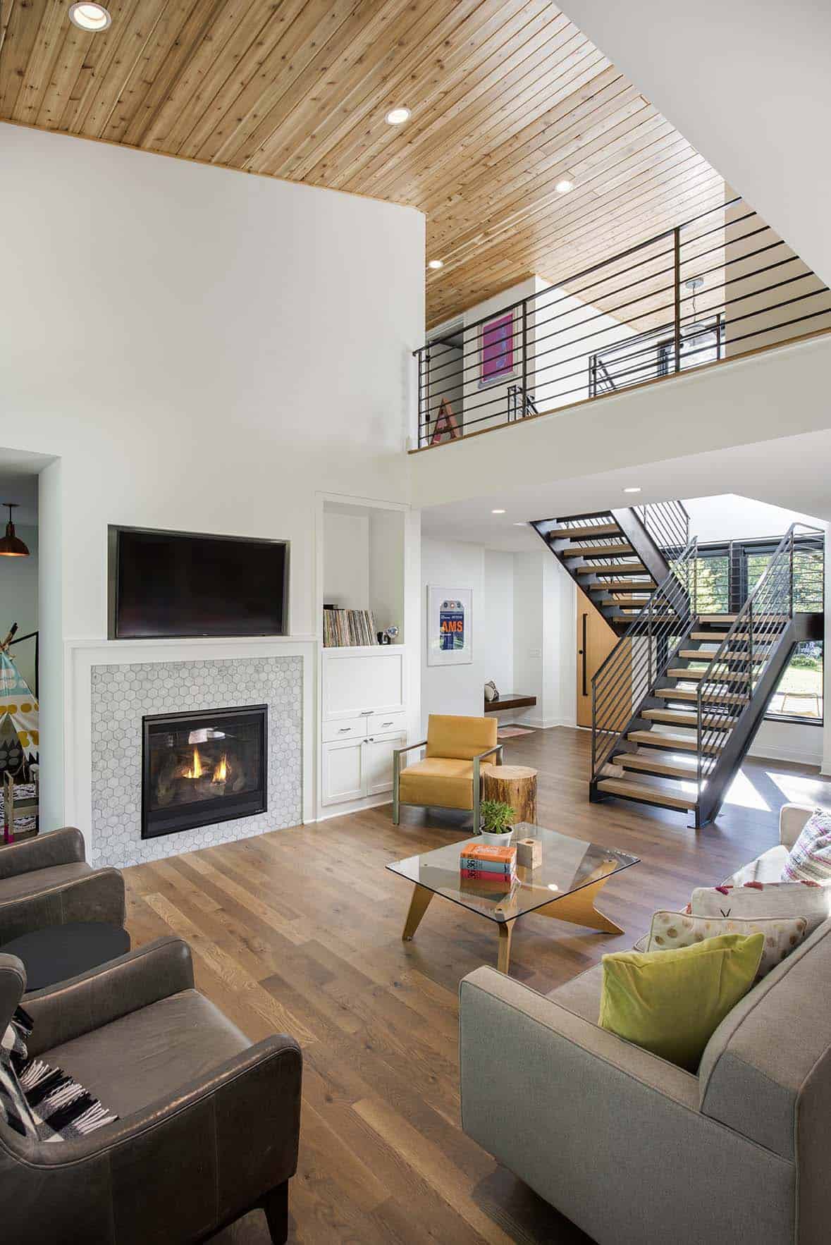 residence-modern-farmhouse-living-room