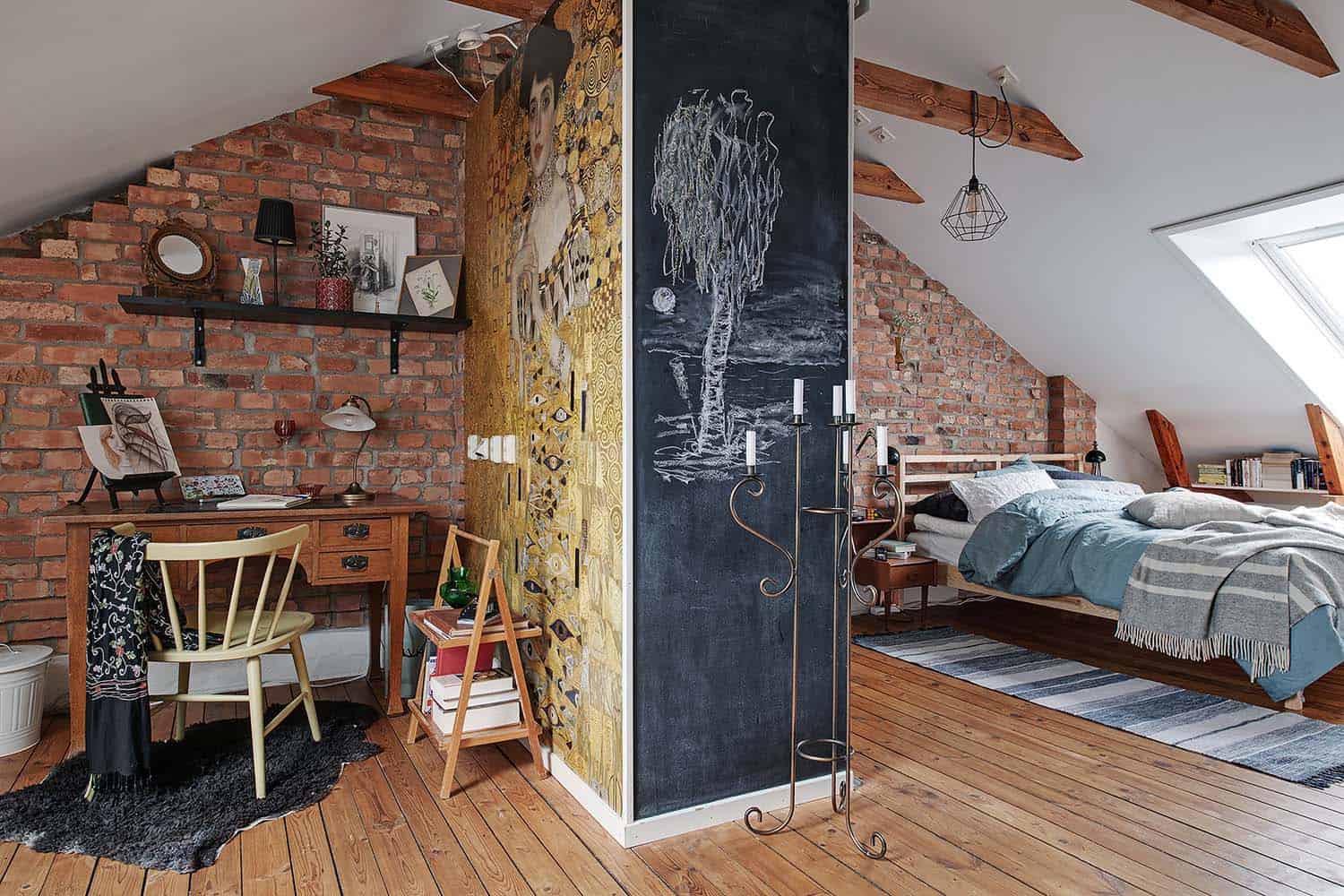 small-apartment-interior-scandinavian-bedroom-closet