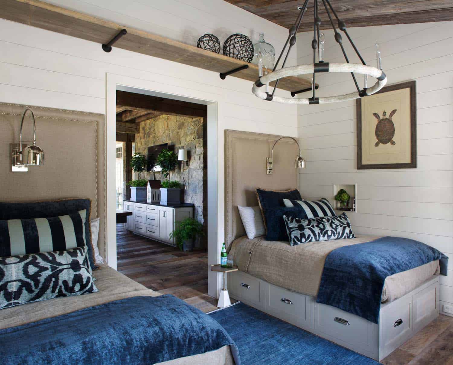 farmhouse-bedroom