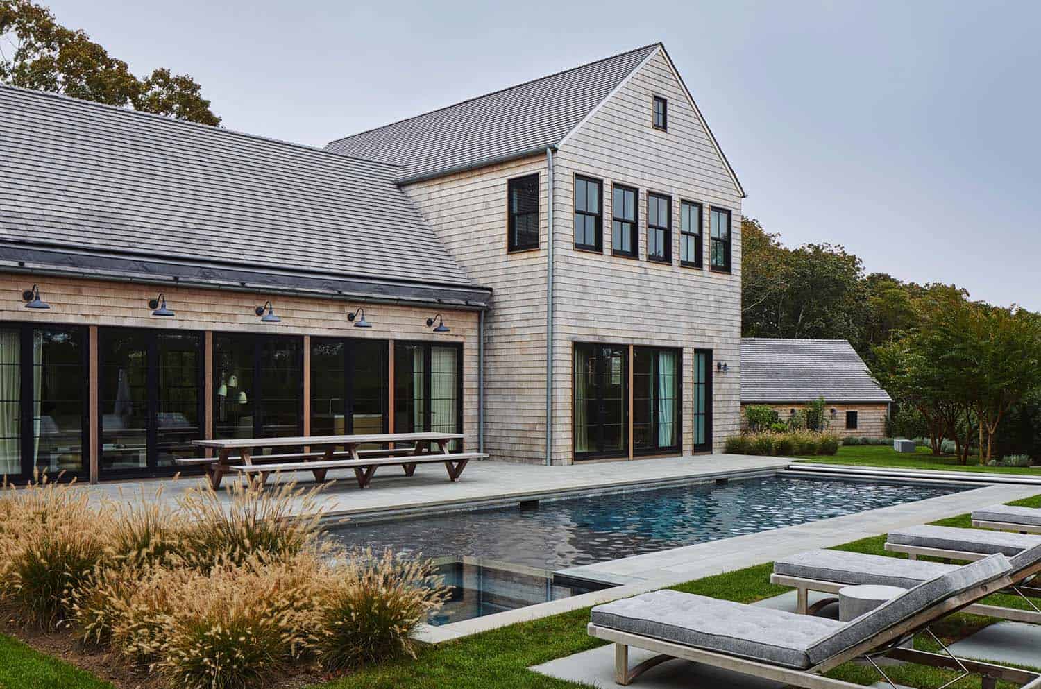 modern-barn-style-beach-style-pool
