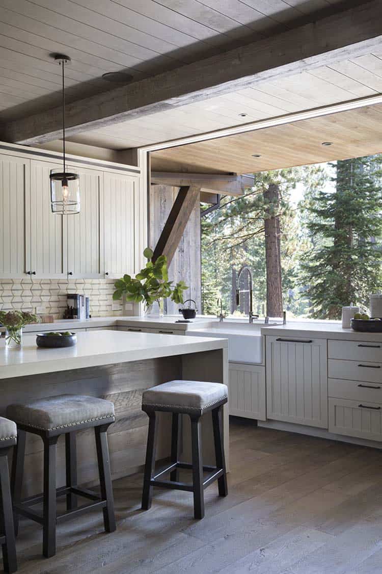 mountain-home-kitchen