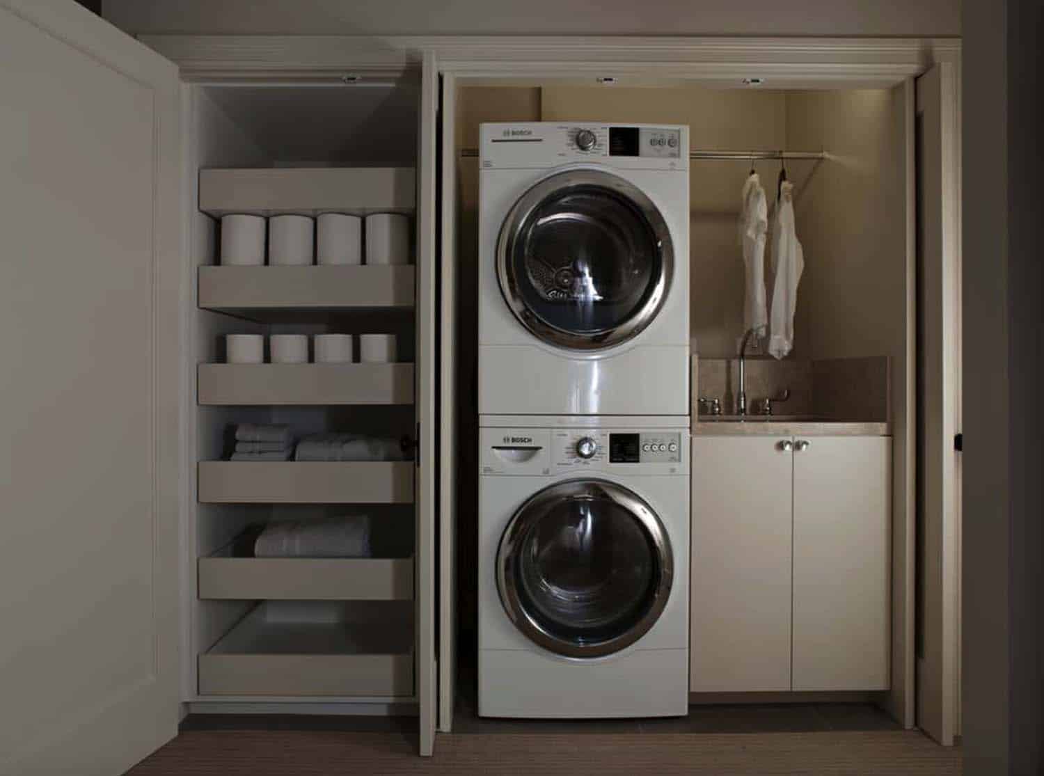 small-laundry-room-design-closet